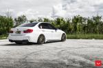 BMW 3-Series Sedan Alpine White on Vossen Wheels (VFS2) 2017 года
